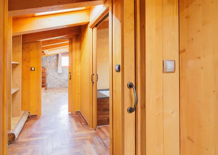 Ricart Chalet *